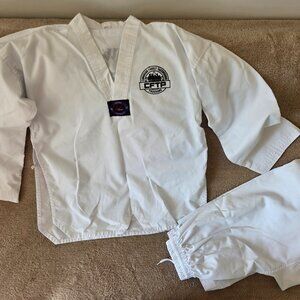 CFTP Taekwondo Uniform 3/170 w/ Belt